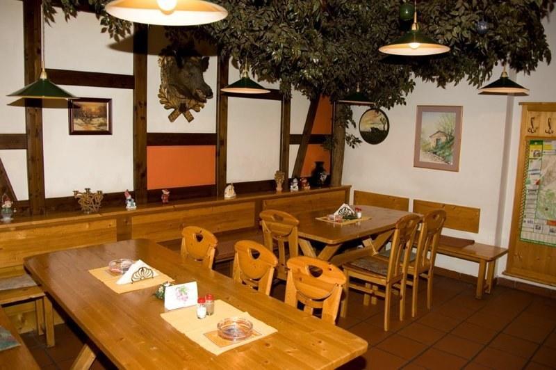 Gasthof Ludl Groß-Enzersdorf Extérieur photo